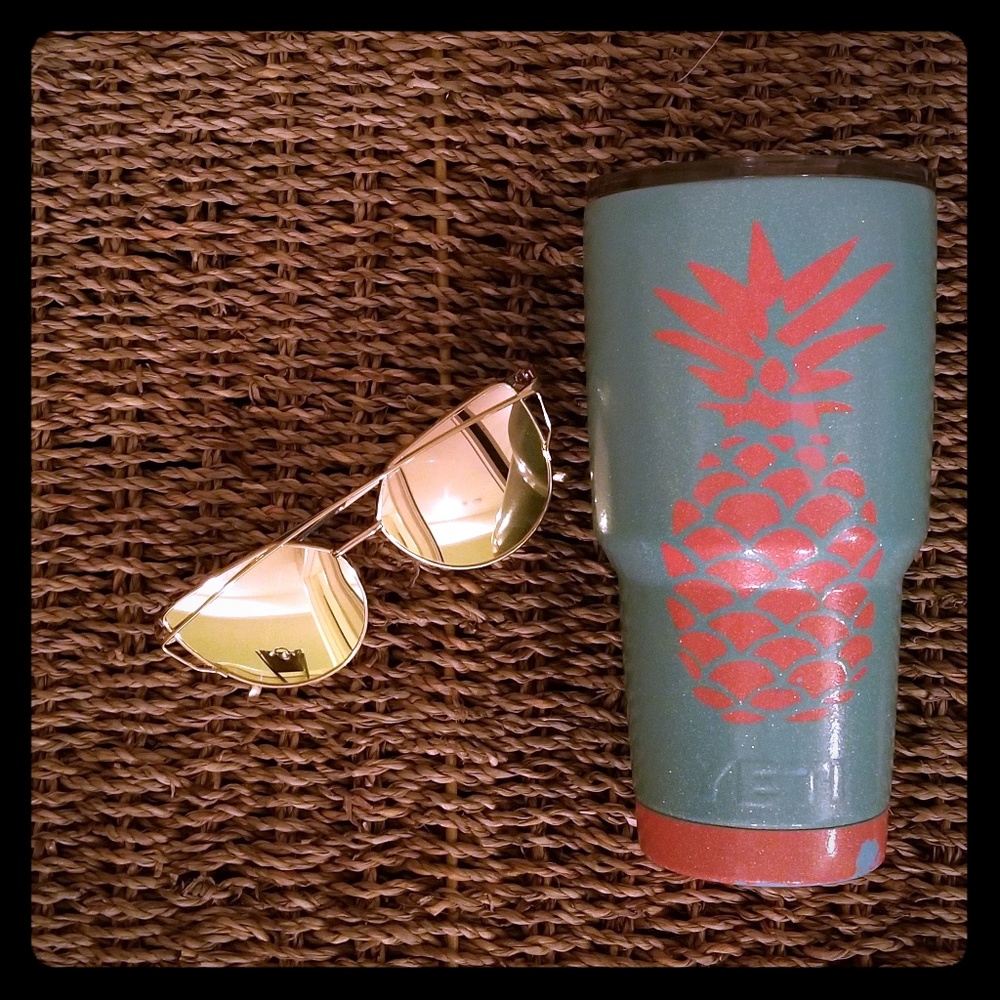 Custom Pineapple 30oz Yeti Tumbler